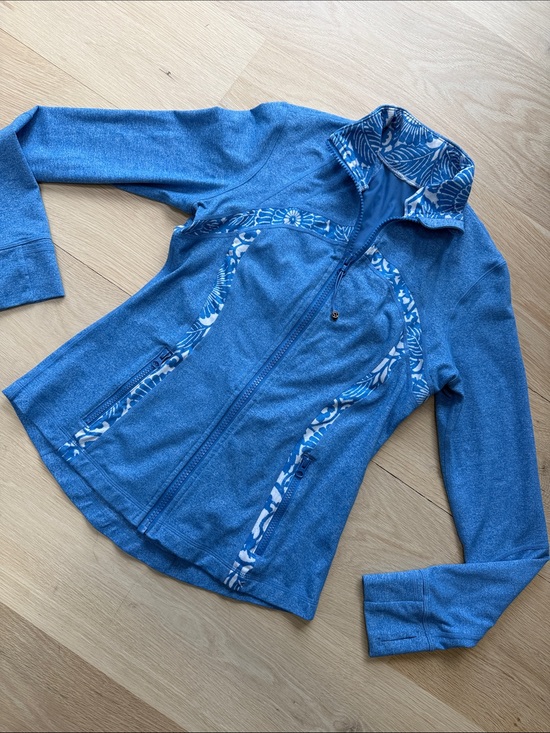 lululemon athletica Tops - Lululemon Women's Zip-Front Active Jacket with Patterned Trim